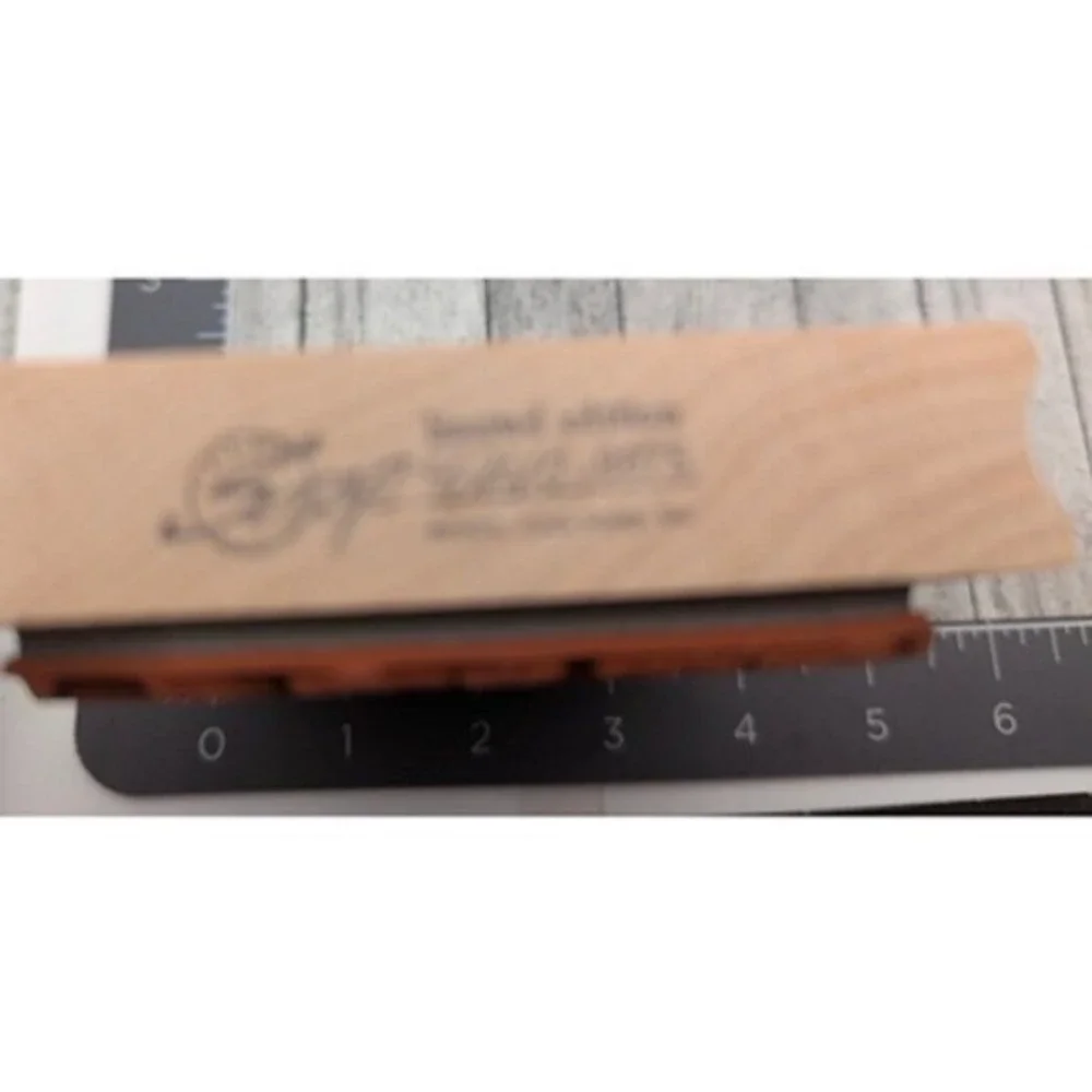 Club Scrap Home Warms The Heart 2003 Rubber Stamp Wood #D28
